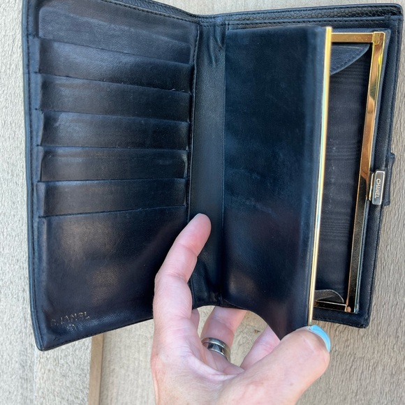 AUTHENTIC CHANEL Caviar Timeless CC French Wallet Black - Picture 3 of 15